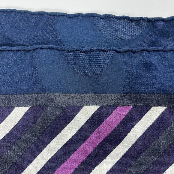 Vintage Emanuel Ungaro Silk‎ Scarf - Picture 9 of 10